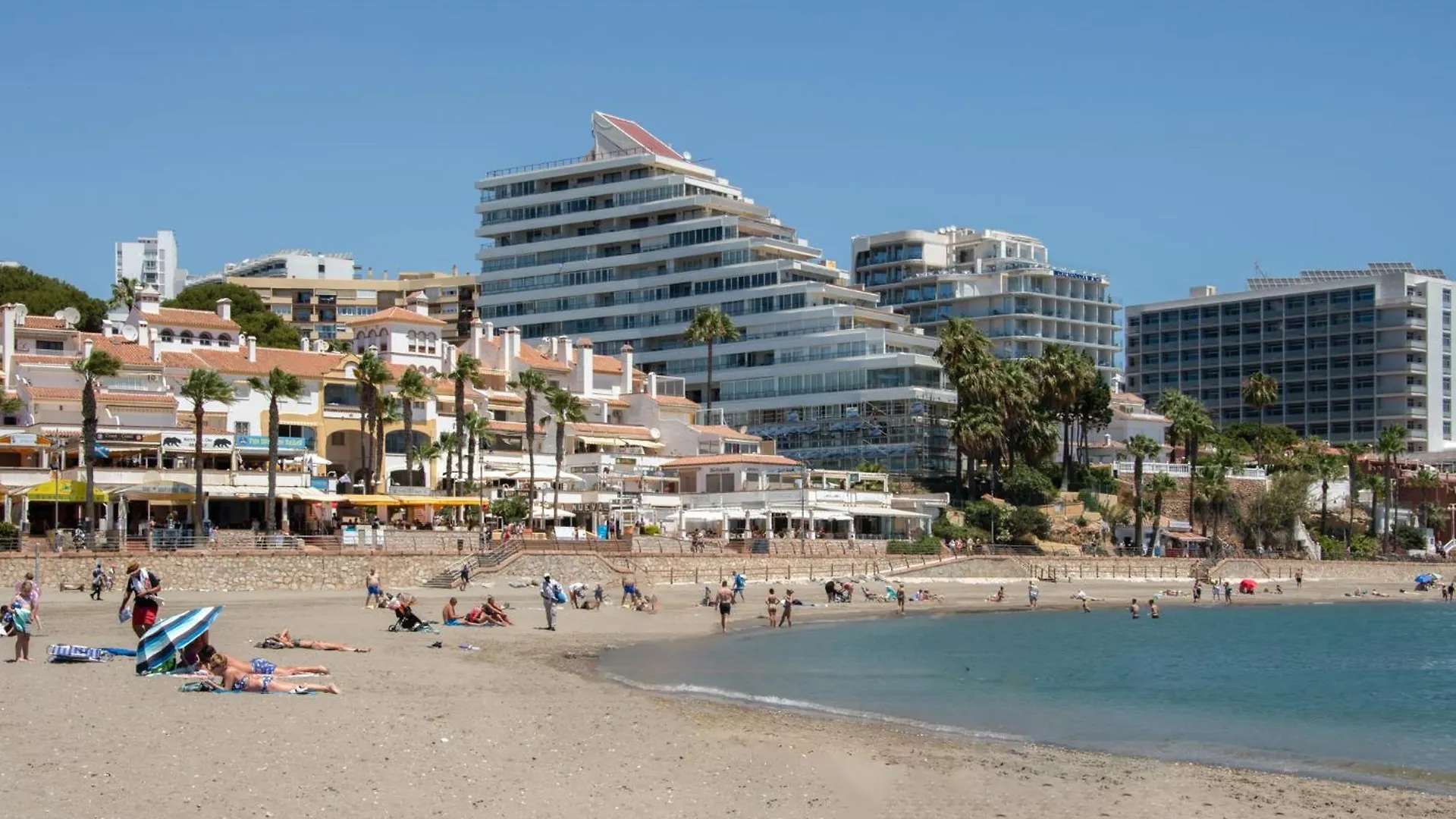 Stunning Beachfront Apartment With Sea Views Benalmadena Spain